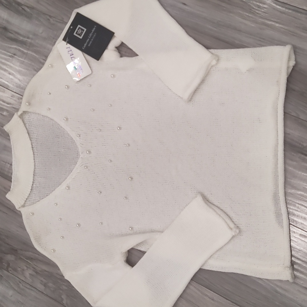 Made in Italy, Pearl Sweater with tags! 🤍